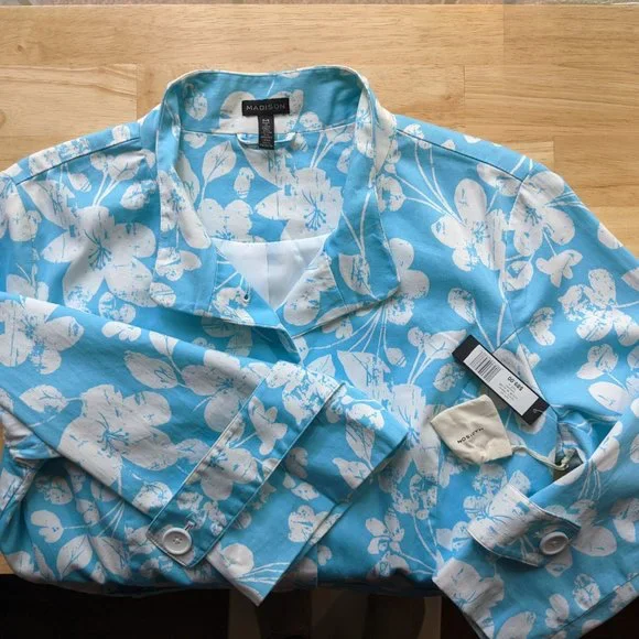 Madison Robin Egg Blue Floral "Trench" Coat NWT - Picture 9 of 16